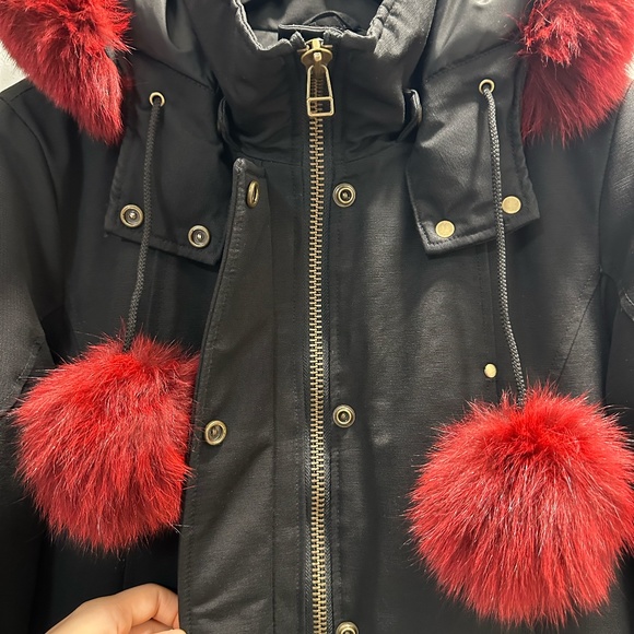 Moose Knuckles Women's Original Stirling Parka (Size L) - Picture 10 of 15